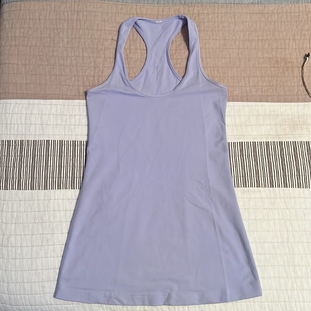 Lululemon tank